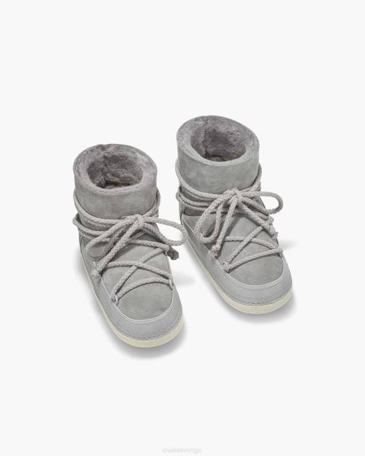 INUIKII kvinnor klassisk stövel F4NR122 Skodon ljusgrå